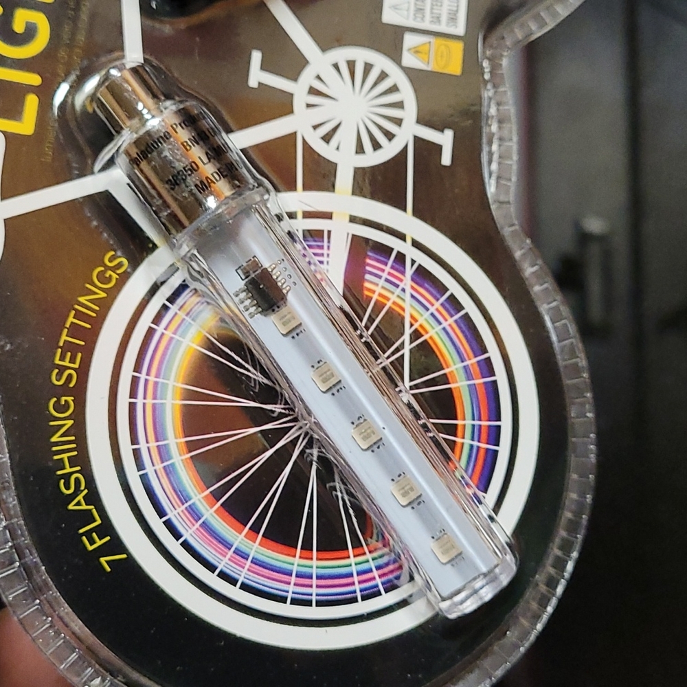 Bike Wheel LED Light - Picture 2 of 7